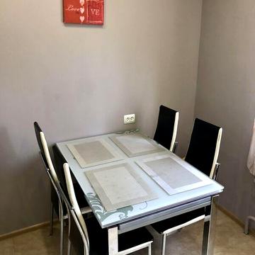 Довгострокова оренда 2к Квартира Довженка Олександра вулиця