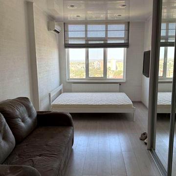 Довгострокова оренда 1к Квартира Середня вулиця ЖК Люксембург