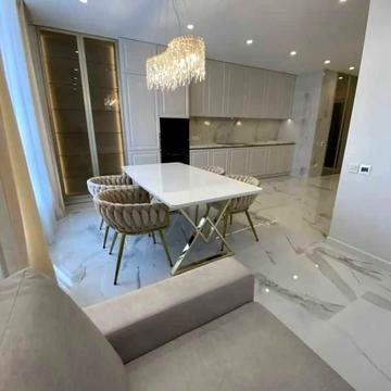 Генерала Грекова вул., 4