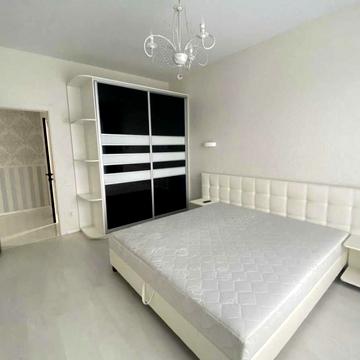 Зарічанська вул., 56/1