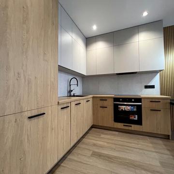 Єдності вул. (Чебишева), 16