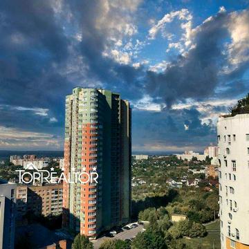 Продається 3 кімнатна квартира в МКДУ на 23 Серпня ЖК МКДУ