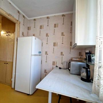 проспект Миру , площа 61 м кв, лоджі та балкон ,газ. колонка