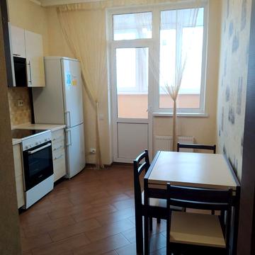 Рональда Рейгана вул., 40