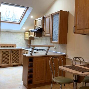 1 кім. кв ближній центр  НОВОБУД вул. МІХНОВСЬКИХ-місце під парковку