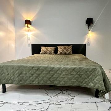 Набережно-Рибальська дорога вул., 9