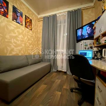 Машиністів вул., 2/8