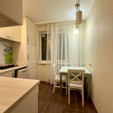 Олександра Поля просп. (Кірова), 107-А