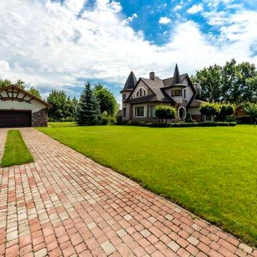 Будинок продаж через Осокорки на  дамбі, все готово! Три будинки на 40