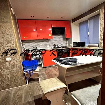 Квітуча вул., 6