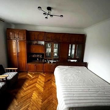 Оренда житла в особняку з окремим входом