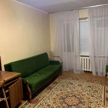 Єреванська вул., 13 к1