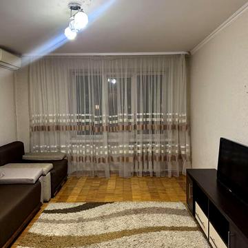 Довгострокова оренда 2к Квартира Гулака-Артемовського вулиця