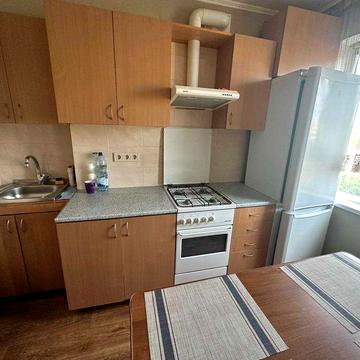 Оренда 3км. квартири Наукова 68м2 з ремонтом