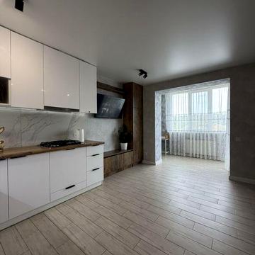 Продам однокімнатну квартиру з якісним ремонотом ЖК Сімейний Comfort