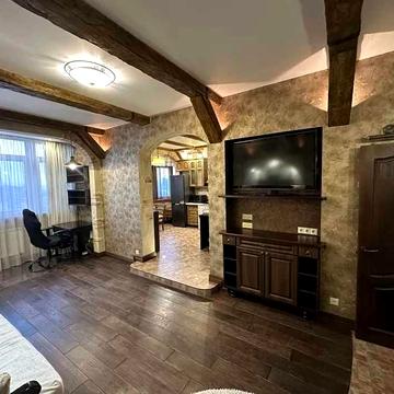 1 кімнатна квартира, метро Лукянівська. вул. Дмитрівська