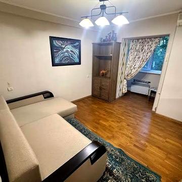 Чудова пропозиція! Затишна 2-к квартира вул. Мілютенка 18