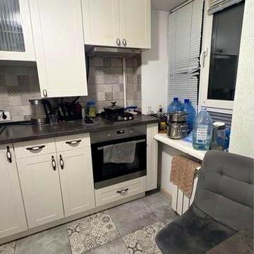 Продаж 2к квартири вул. Всеволода Петріва 13 ТОРГ