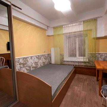 продам 1 смарт квартиру Б. Панасовская, Локомотив, м.ЮЖД.