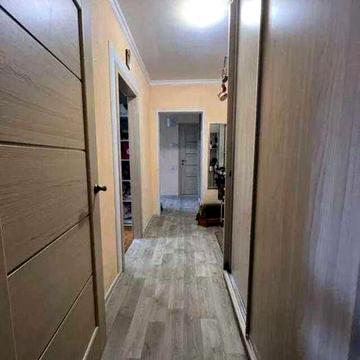 Затишна 2-кімнатна квартира вул. Констянтина Данькевича 3