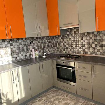 Квартира с ремонтом  44 м2  Бисквитный переулок