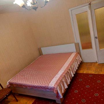 Оренда 2 кімнатна вул.Клавдіївська ,36 м.Академмістечко ВЛАСНИК