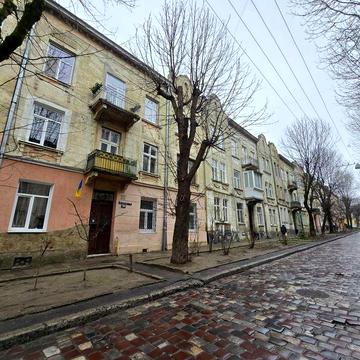Продаж 1 кім квартира вул.Марка Вовчка. 20хв. пішки до Оперного