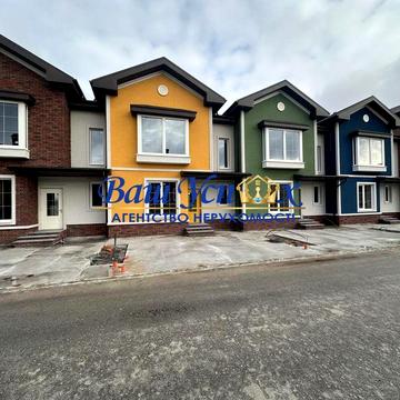 Продажа  Таунхауса    село Вита-почтовая.  КГ Green Hills