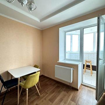 Оренда 2-к квартири у центрі  Бучі біля школи.  Без комісії!!