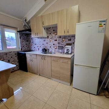 Науки просп., 90