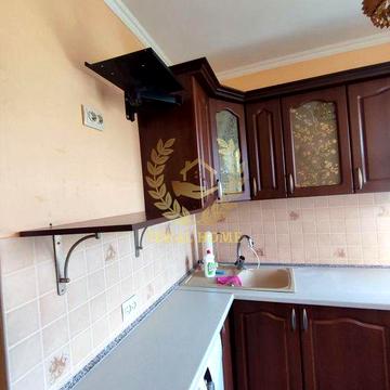 Продаж 1к квартири вул Гвардійська 82, військове містечко Броварського