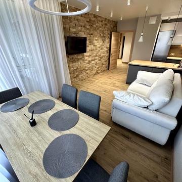 Зарічна вул., 3-А