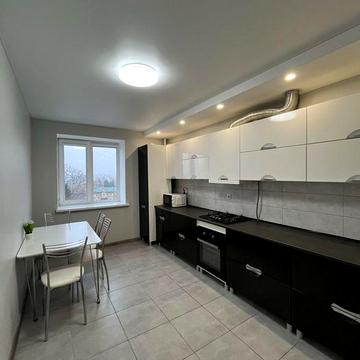 ОРЕНДА! Однокімнатна квартира на вул.Зоряна