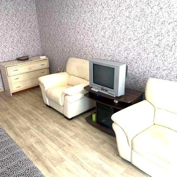 Продається однокімнатна квартира з ремонтом і технікою