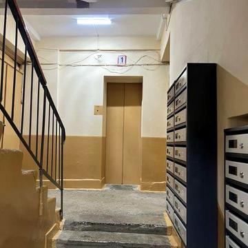 Продається 1 кім. квартира провулок Ентузіастів