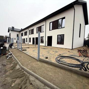 Таунхаус на набережній, з газом