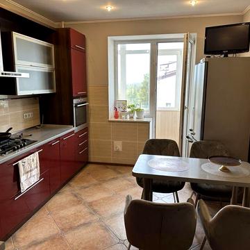 Оренда 3х кім кв вул РОКСОЛЯНИ. Залізничний рн.м Львів. Новобуд.