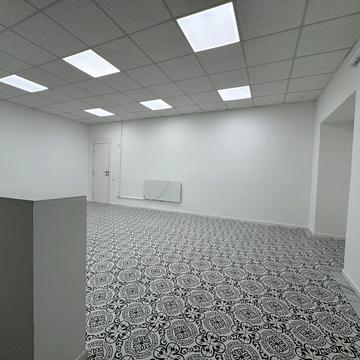 Машинобудівників вул., 29