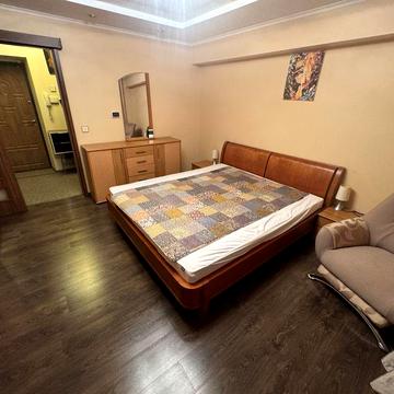 Довготривала оренда 3-кім. квартира на Соборності.