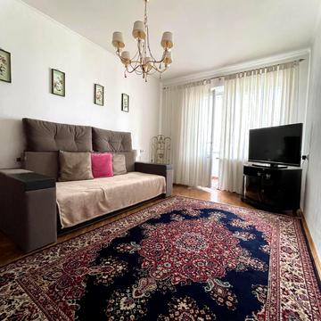 Лесі Українки бульв., 24