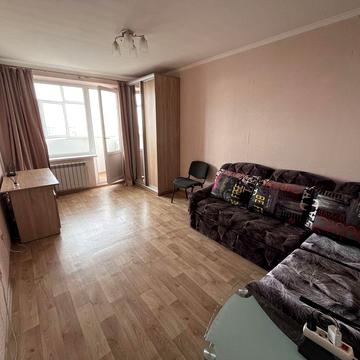 Своя 2 кв м. Студентська