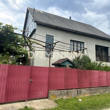 Продаж будинку  в с.Новобарово