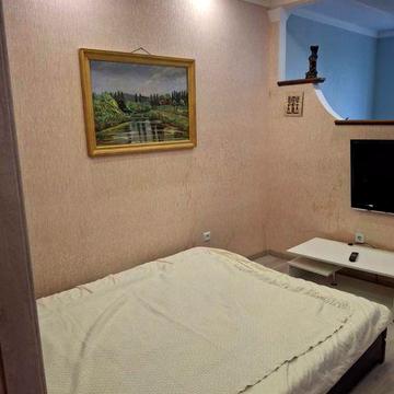 Однокімнатна квартира 5  поверх Гоголя 75