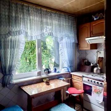 Продам 3-к на Киргизькій, 2/5 - документи готові