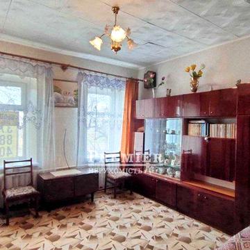 Продам двокімнатну квартиру в історичному районі міста