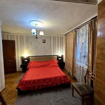 Здам 3 кімн. кв. Центр , метро Арх. Бекетова/Я. Мудрого