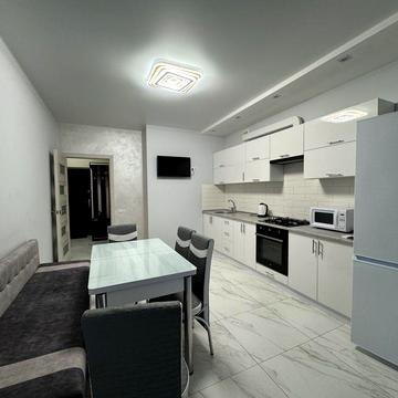 Оренда сучасної квартири - Зарічанська! Вільна до заселення!