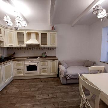 Драгоманова вул., 4-А