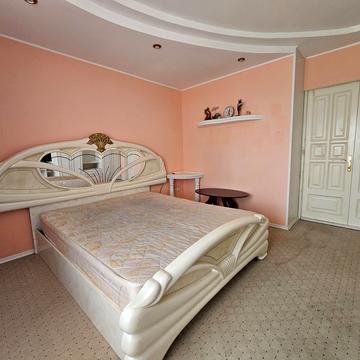 Стародніпровська вул., 34