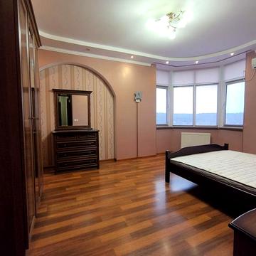 Большая квартира с шикарным видом в ЖК Адмирал. Можно с животными